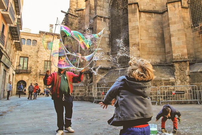 Family private tour: churros, hot chocolate & games in barcelona a closer look at the itinerary