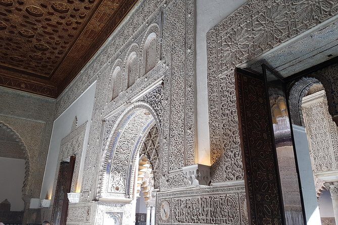Alcazar and Cathedral of Seville Tour with Skip the Line Tickets - Stop 3: Royal Alcázar of Seville (palaces + gardens)