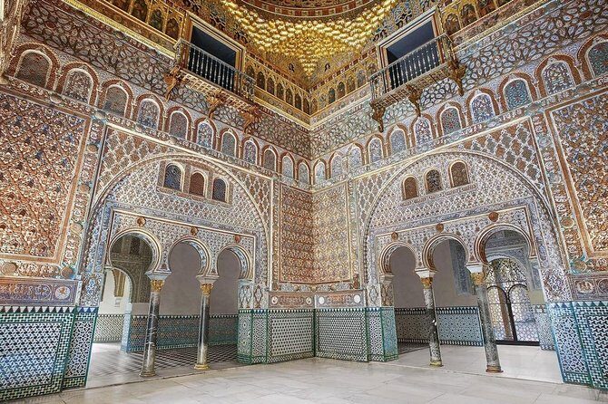 Alcazar, Cathedral and Giralda of Seville with entrance fee included - Where to meet, when it starts, and what to bring