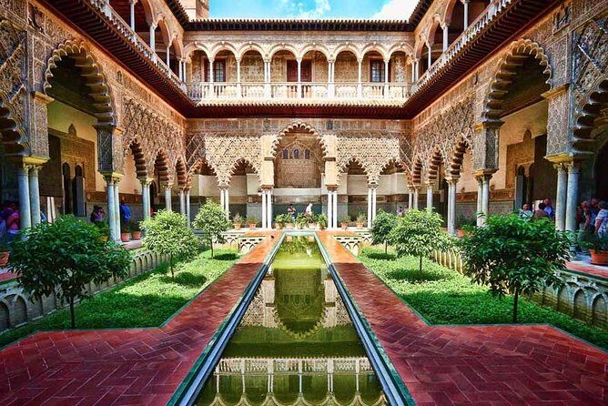 Alcazar of Seville Guided Tour with Skip the Line Ticket - Skip-the-line value: ticket included and time protected