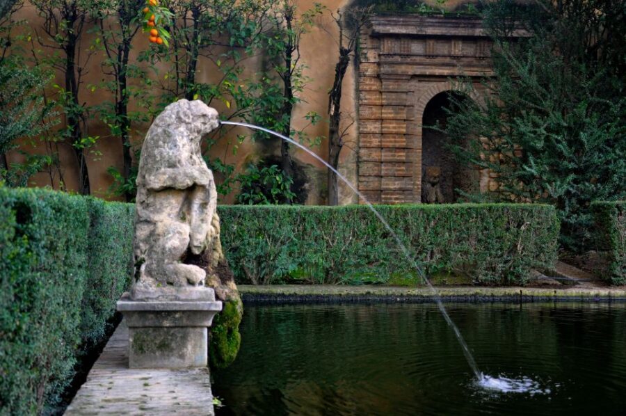 Alcázar of Seville Skip-the-Line Tickets and Guided Tour - Why the Alcázar feels like Seville’s story in physical form