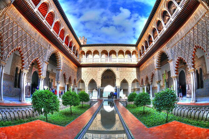 Alcazar Seville Tickets I Tour I Official Guide I Skip the Line - Plaza del Triunfo is the perfect starting point for an Alcázar visit