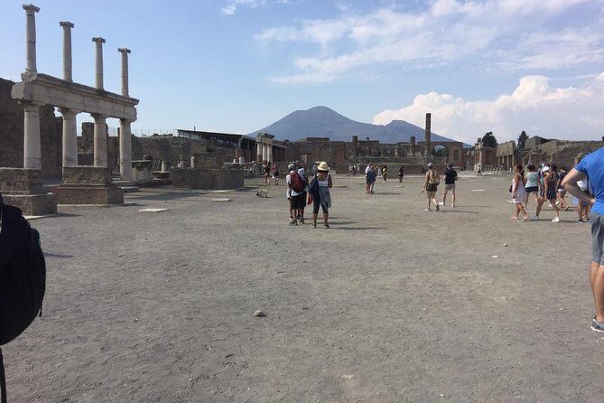 All-Inclusive Pompeii Tour with Guide, Lunch & Ticket from Rome - Pompeii From Rome: What a 10–11 Hour Day Really Buys You