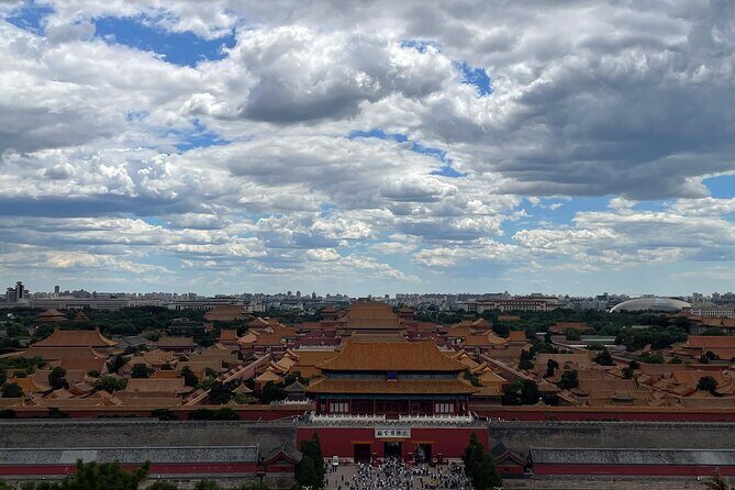 All Inclusive Private Tour to Forbidden City and Jingshan Park - The guide makes or breaks the day: Betty, James, and Peter