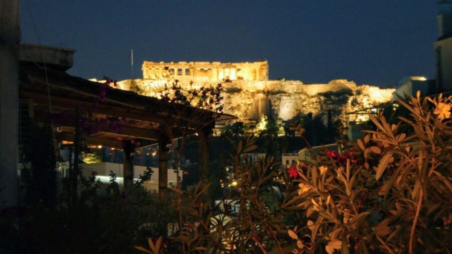Athens: 7-Course Dinner and Wine Pairing with Acropolis View - The welcome ouzo: why that first sip matters