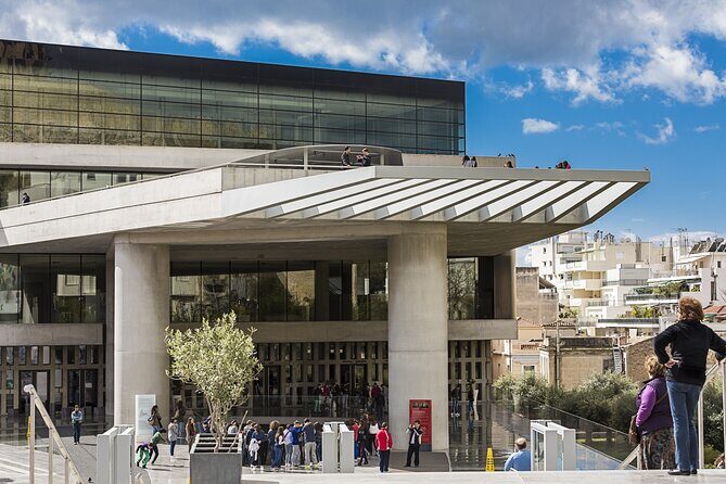 Athens: Acropolis Hill & Acropolis Museum Combo Ticket - The audio guide on your phone: helpful if it behaves