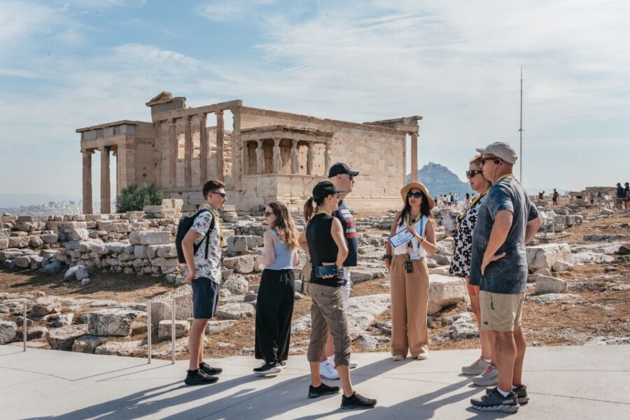 Athens: Acropolis, Parthenon & Acropolis Museum Guided Tour - The walk up: Temple of Athena Nike and the Propylaea gateway