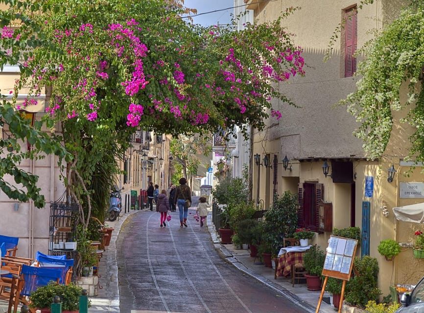 Athens: Hop-On Hop Off Bus with Acropolis ticket & 2 audios - Riding Between Athens Sights: Using the Bus Like a Local Tool