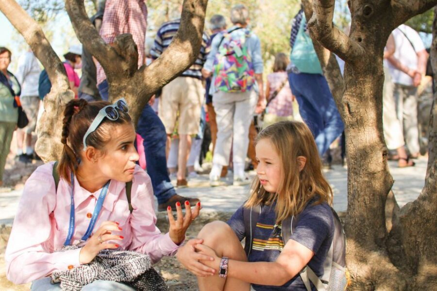 Athens: Private Acropolis Tour with focus on Kids & Families - Who should book this tour