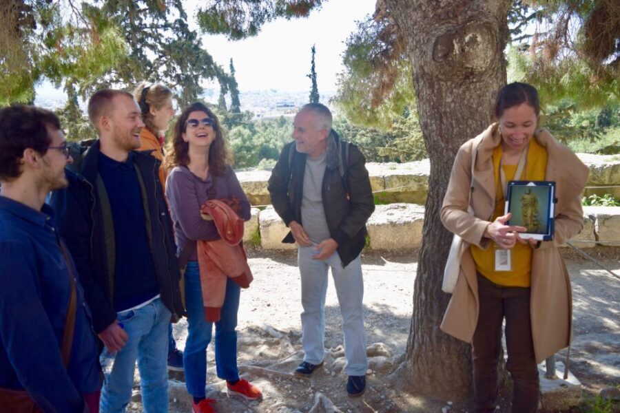 Athens: The Acropolis Guided Walking Tour in German - The 360° view at the end: why the timing matters