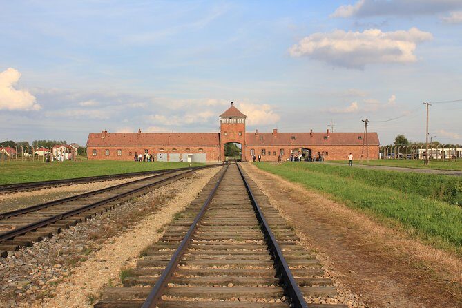 Auschwitz and Birkenau Memorial and Museum Guided Tour from Krakow - Meeting point in Krakow: Sienna 17, then you’re off