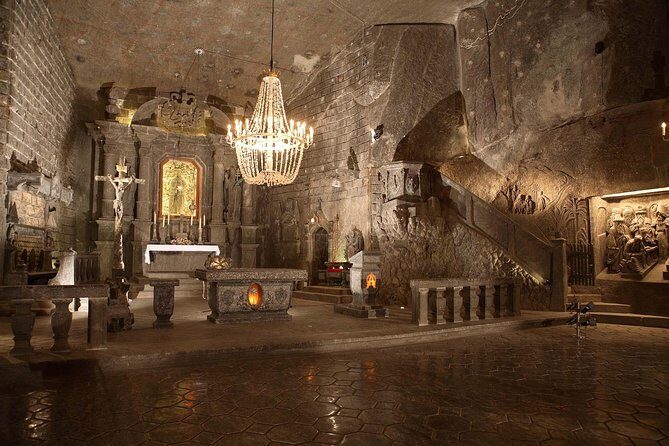 Auschwitz- Birkenau and Wieliczka Salt Mine in One Day - Guides and Drivers: Where the Experience Can Make or Break