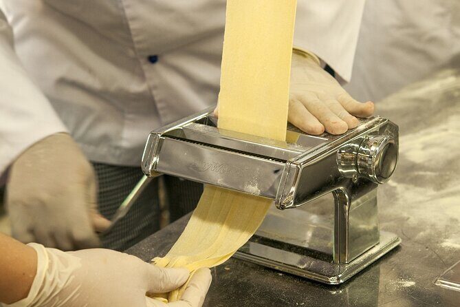 Authentic Roman Pasta & Tiramisu Experience with Italian Wine - Wine included throughout: how to use it well
