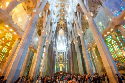Sagrada Familia Guided Tour with Tower Access