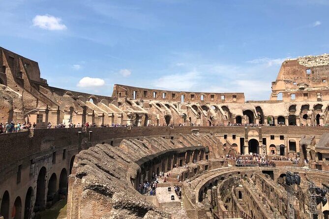 Best of Colosseum Experience: Exclusive Tour in 40 Languages - How the real-time translation makes ancient Rome make sense