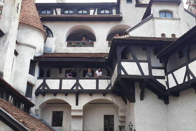 Brasov: Peles Castle, Bran Castles and Rasnov Fortress Day Tour - Lunch in Bran village: tasty local food, but plan for your own wallet