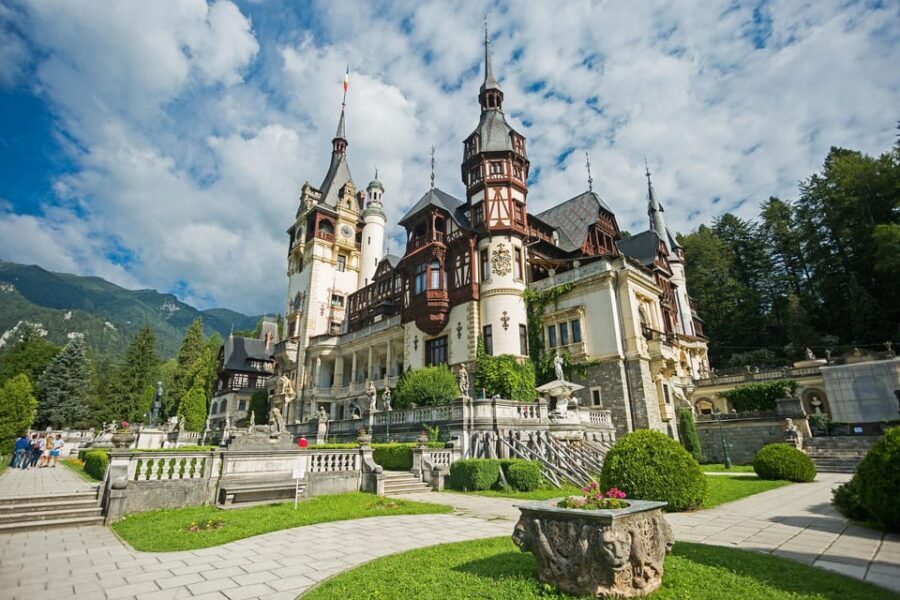 Bucharest : Day Trip Dracula's Castle ,Peles Castle & Brașov - Key highlights worth aiming for