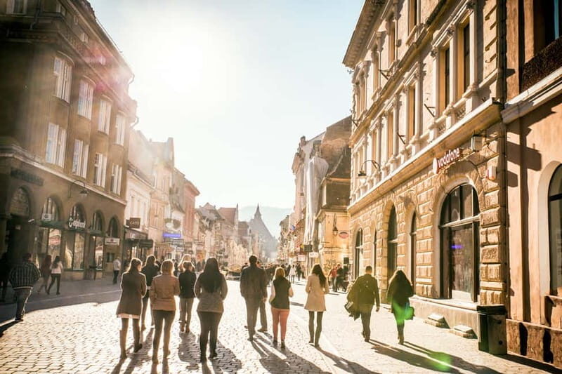 Bucharest: Dracula's Castle, Peleș Castle & Brașov Day Trip - Peleș Castle: Royal Rooms, and Why Day-of-Week Matters