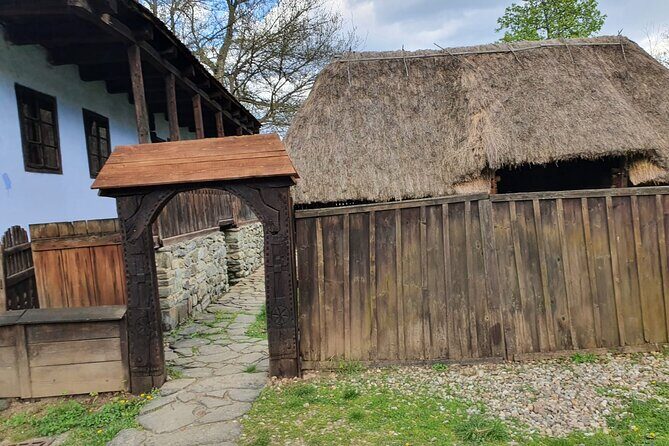 Bucharest Private Tour with Dracula's Grave and Ceaușescu Mansion - Who This Tour Fits Best (and Who Should Pass)