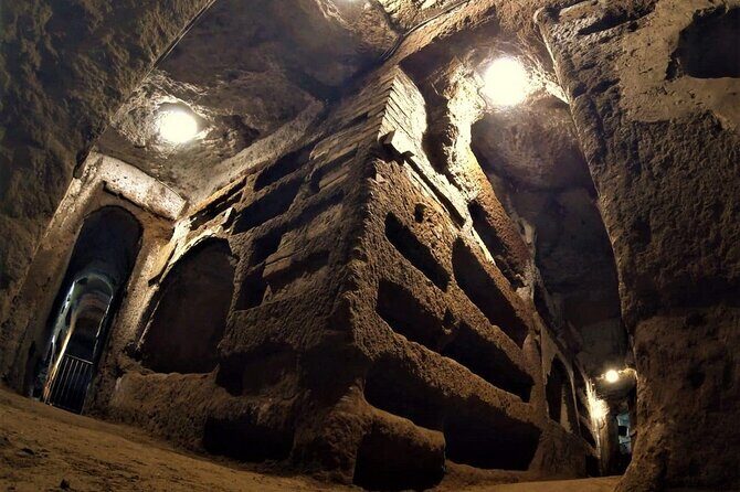Catacombs, Colosseum, Roman Forum and Palatine Hill Private Tour - Small logistics that can affect your day (so you can plan)