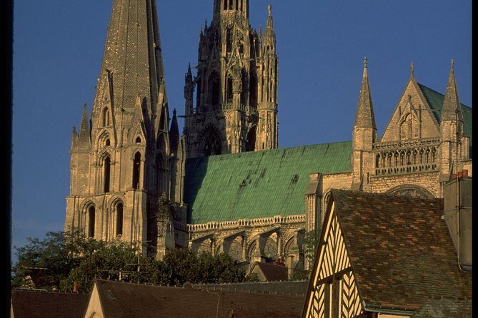 Chartres and Versailles Private Full-day tour - Versailles Palace: Skip the Lines, Then Notice the Details