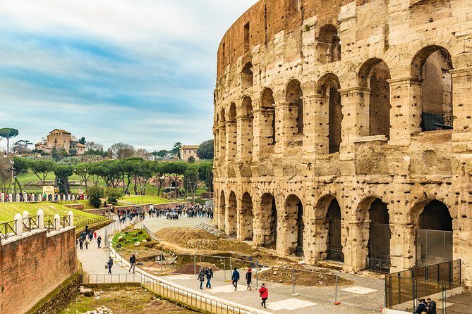 Colosseum and Roman Forum Group Tour or Audio Guided tours - Entering The Colosseum: Reservations, Security, and Timing That Matters