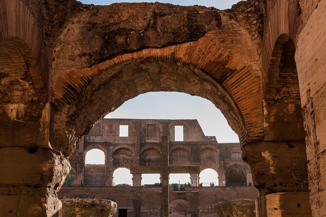 Colosseum Arena and Roman Forum Exclusive Private Guided Tour - Arch of Constantine: a quick connector that actually adds meaning