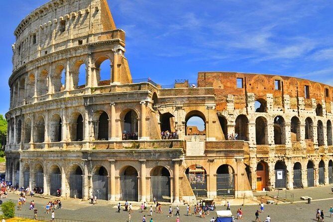 Colosseum Arena Private Tour with Access Forum and Palatine hill - Key things to know before you go