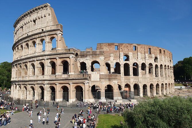 Colosseum Arena, Roman Forum and Palatine Hill Access - Skipping the ticket line without losing your freedom