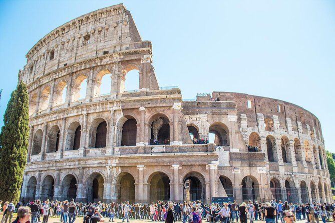 Colosseum, Forum & Trevi Fountain Tour in Rome W Gelato Tasting - Piazza Navona and Bernini’s Four Rivers Fountain, ending with gelato