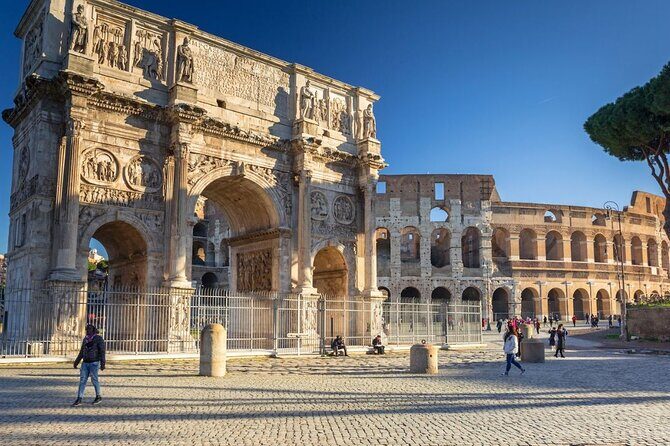 Colosseum: Gladiator’s Gate and Arena Floor Experience - Entering the Colosseum: the architecture becomes a story