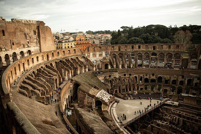 Colosseum Group Express Tour - Your Guide Matters: A Tight One-Hour Portion Works