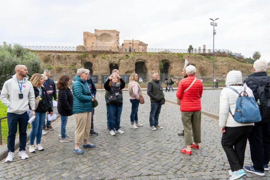 Colosseum Guided Tour: Hotel Transport included - Why this Colosseum–Forum–Palatine route fits in 3 hours