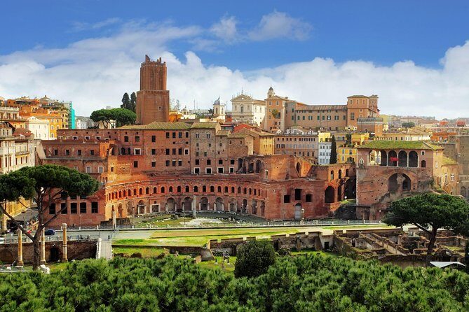 Colosseum, Palatine Hill and Roman Forum Guided Tour - Roman Forum: the Via Sacra walk and why it feels political