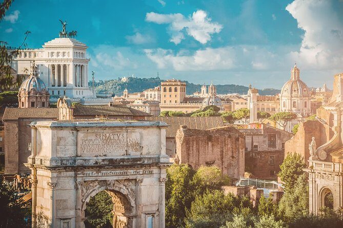 Colosseum, Palatine Hill and Roman Forum Guided Tour - Group size and your guide: why this tour can feel personal