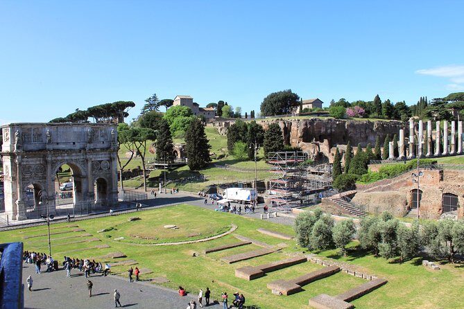Colosseum, Palatine Hill, and Roman Forum Private Tour - A private route that compresses Rome into one focused outing