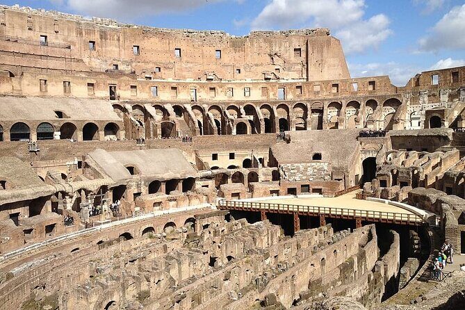 Colosseum Roman Forum and Palatine Self Guided Tour with tickets - Entering the Colosseum Without Losing Time to Crowd Chaos