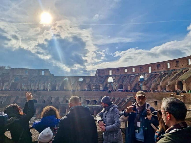 Colosseum, Roman Forum & Palatine Guided Tour - Guides, Headsets, and the Difference Between Reading and Being There