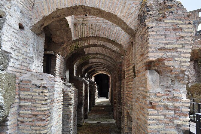 Colosseum Underground and Roman Forum: Small Group Exclusive Tour - Meeting Point Reality: Finding Your Guide Without Stress