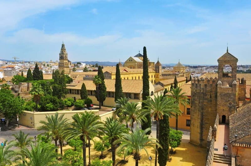 Córdoba: Mosque-Cathedral, Jewish Quarter and Alcázar Tour - Key highlights you’ll feel immediately