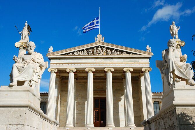 Cruise-Friendly Athens Tour including Acropolis Museum - Syntagma Square: where modern Athens takes the microphone