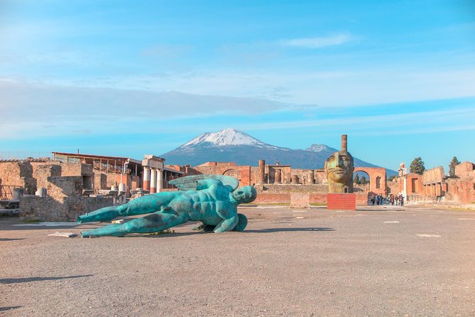 Discover Pompeii on this Guided Walking Tour of the Buried City - Where the tour starts and how the pacing stays manageable
