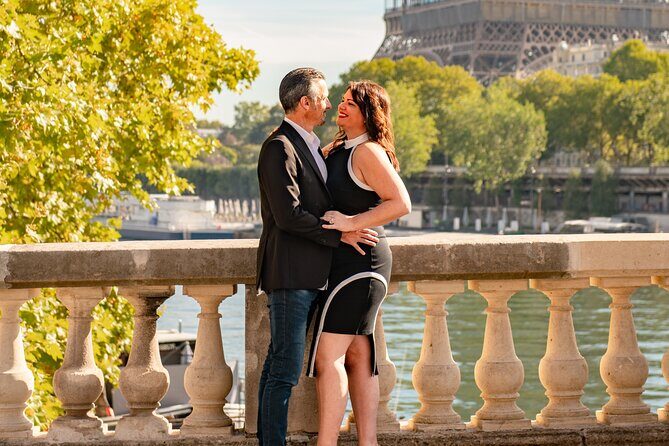 Eiffel Tower Photographer, Professional Photo shoot - Paris - Professional Direction: Posing, Culture, and Why That Matters at the Eiffel Tower