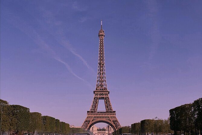 Eiffel Tower Reserved Access Summit or 2nd Floor Guided by Lift - The 2nd Floor: Landmark Spotting With a Real “City Map”