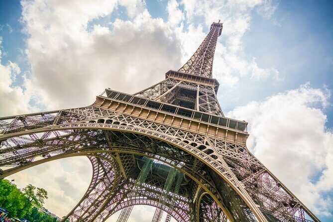Eiffel Tower Reserved Access Summit or 2nd Floor Guided by Lift - Summit Level Upgrade: The Highest, Most Unobstructed Perspective