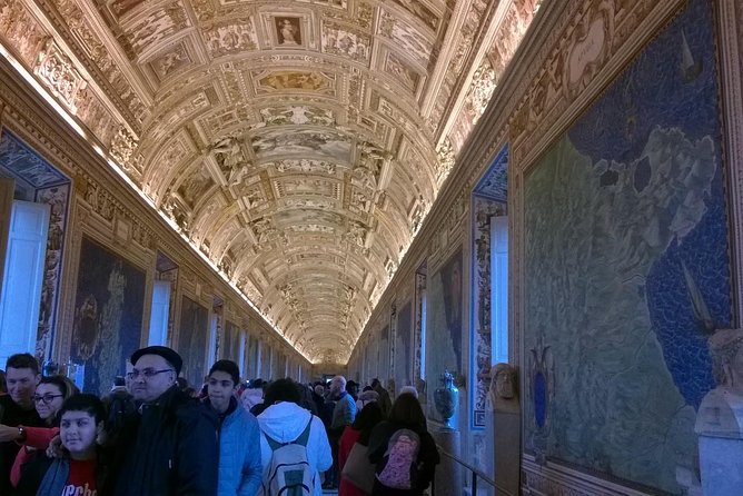 Enjoy Vatican Museums , Sistine Chapel : guided tour - Why this Museums + Sistine plan makes sense