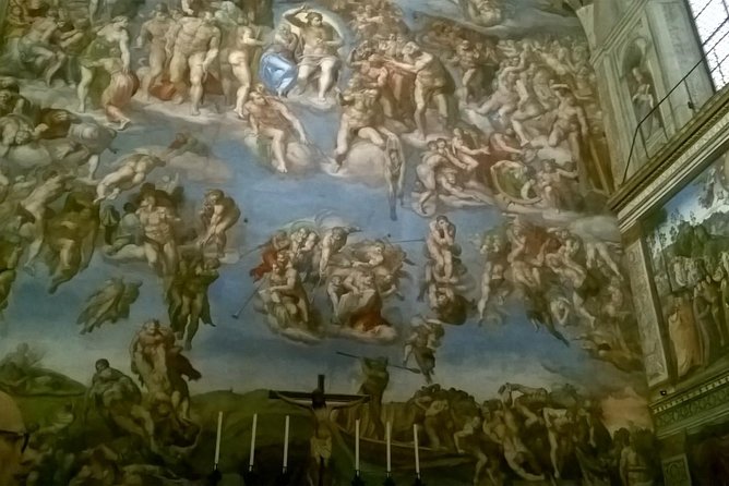 Enjoy Vatican Museums , Sistine Chapel : guided tour - Vatican Museums: how the guide helps you stop wandering