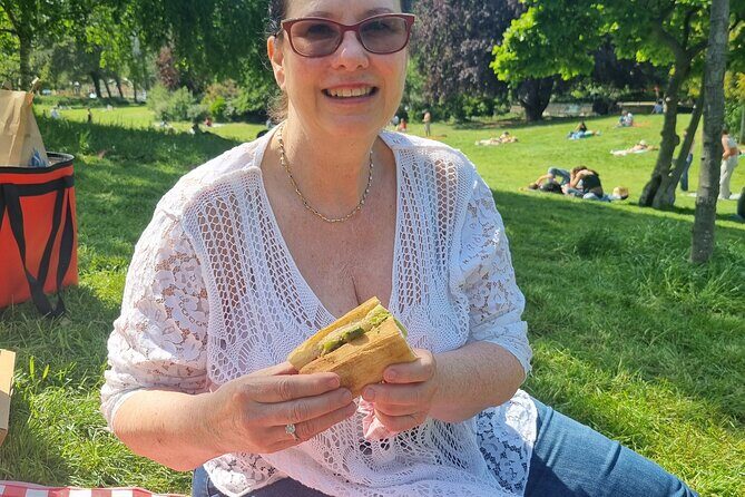 Exclusive Gourmet Picnic Experience at the Eiffel Tower - The menu choices: quiches, baguette sandwiches, or a full charcuterie board