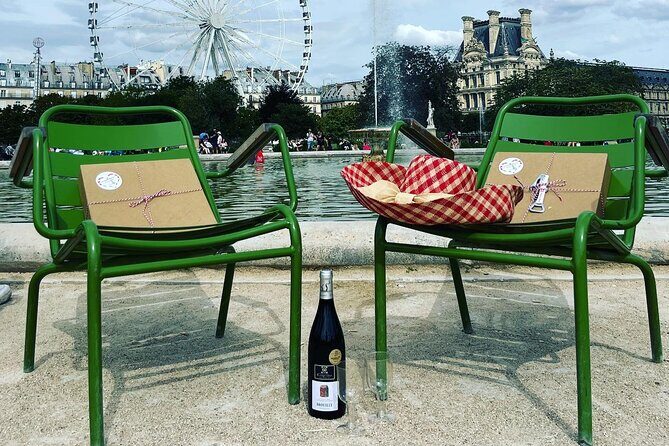Exclusive Gourmet Picnic Experience at the Eiffel Tower - Who should book this Eiffel Tower picnic (and who might skip)