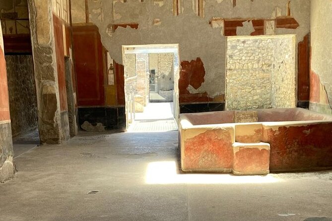 Exclusive Half-Day Tour in Pompeii with skip the line tickets - Casa del Menandro: The Domus Stop That Explains How Water Worked